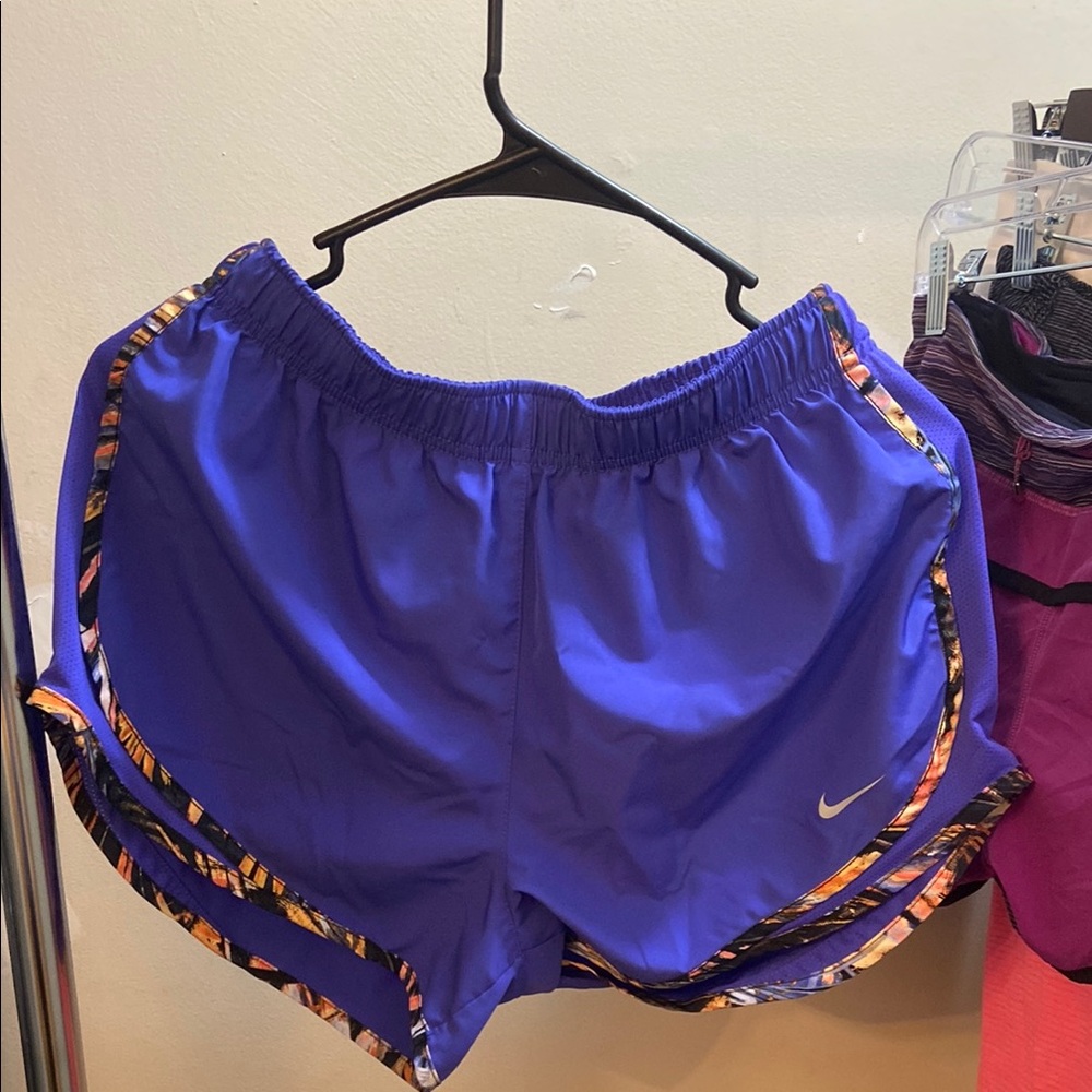 Nike Blue Athletic Shorts with Elastic Waistband size medium.excellent condition